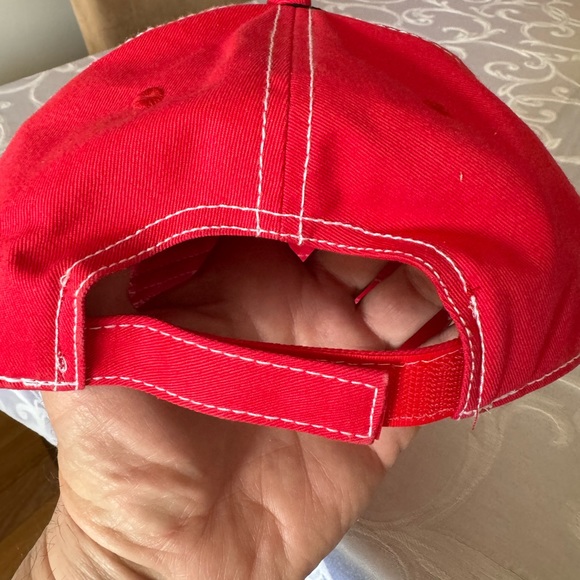 Honda hat . - Picture 3 of 3